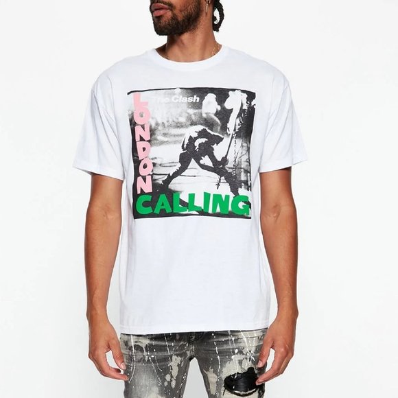 The Clash Smashing Guitar London is Calling rock Official T-Shirt L NWT - Picture 1 of 3